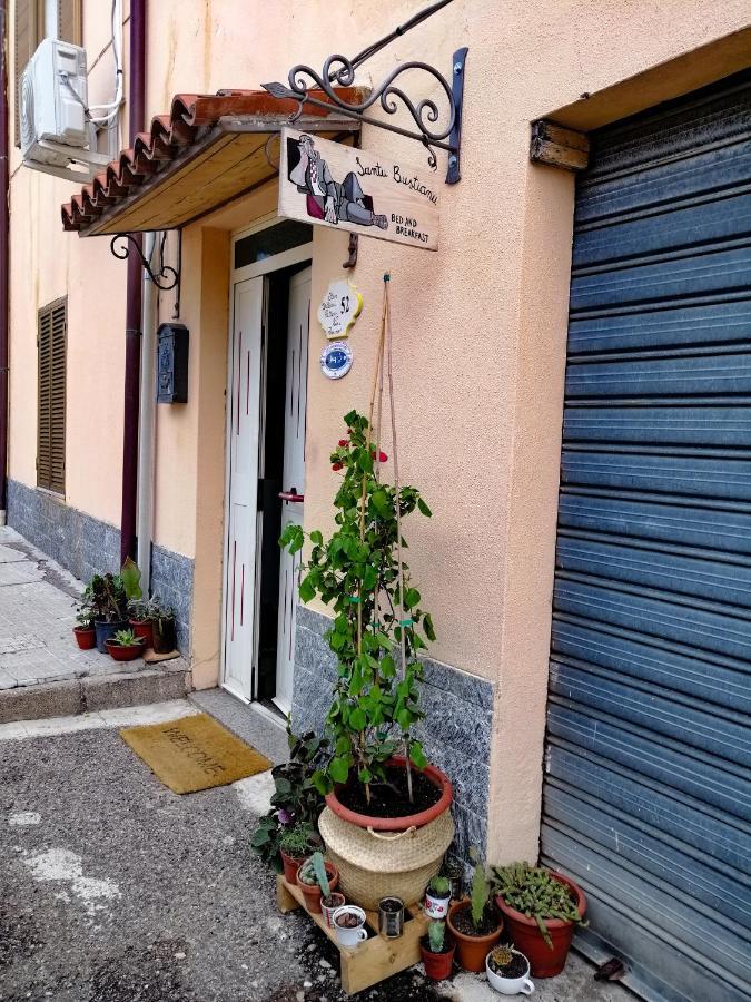 Bed and Breakfast Santu Bustianu Orgosolo Zewnętrze zdjęcie